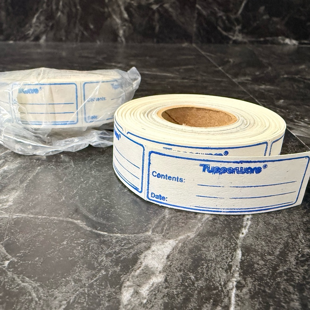 TUPPERWARE Miscellaneous Set - Picture 14 of 16